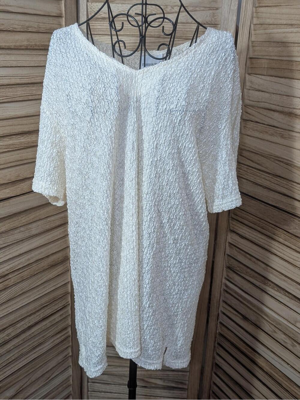 Women's Fashion Bug White top Size L Large Y2K Vintage